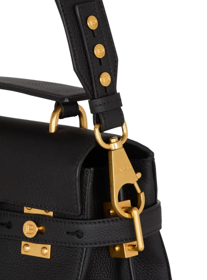 B-Buzz 23 grained leather bag B-Buzz 23 grained leather bag