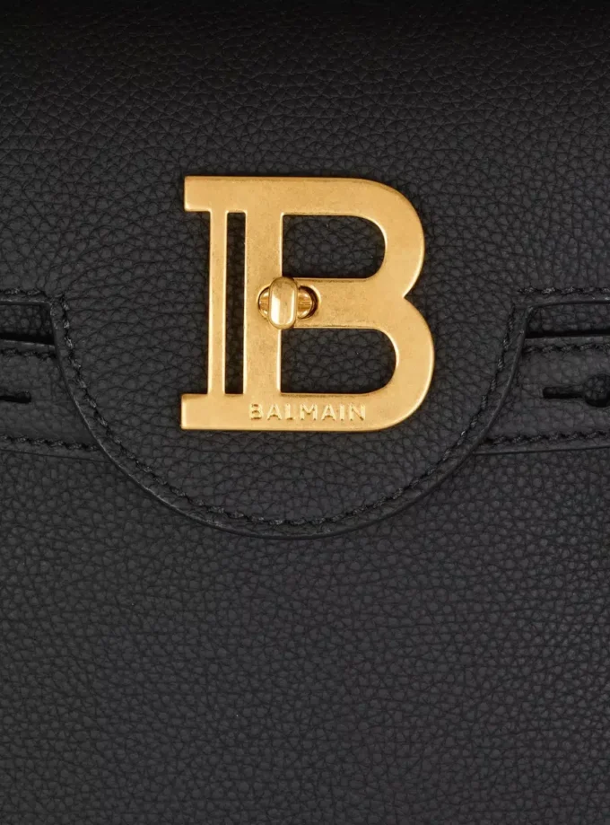 B-Buzz 23 grained leather bag B-Buzz 23 grained leather bag