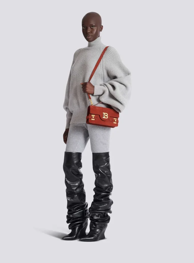 B-Buzz Shoulder 24 bag in suede B-Buzz Shoulder 24 bag in suede
