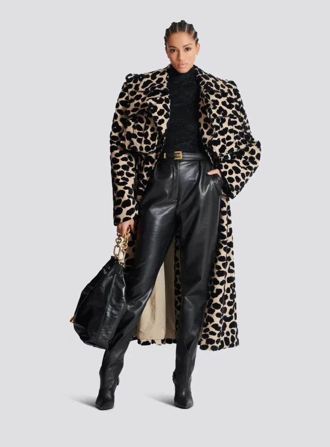 Baroque pattern long-sleeved top Baroque pattern long-sleeved top