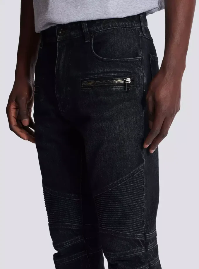 Biker jeans in black vintage denim