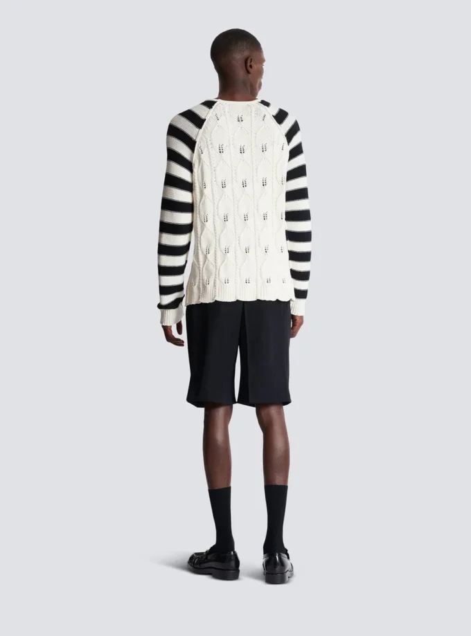 Cable knit jumper
