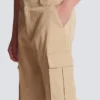 Cotton canvas cargo Bermuda shorts