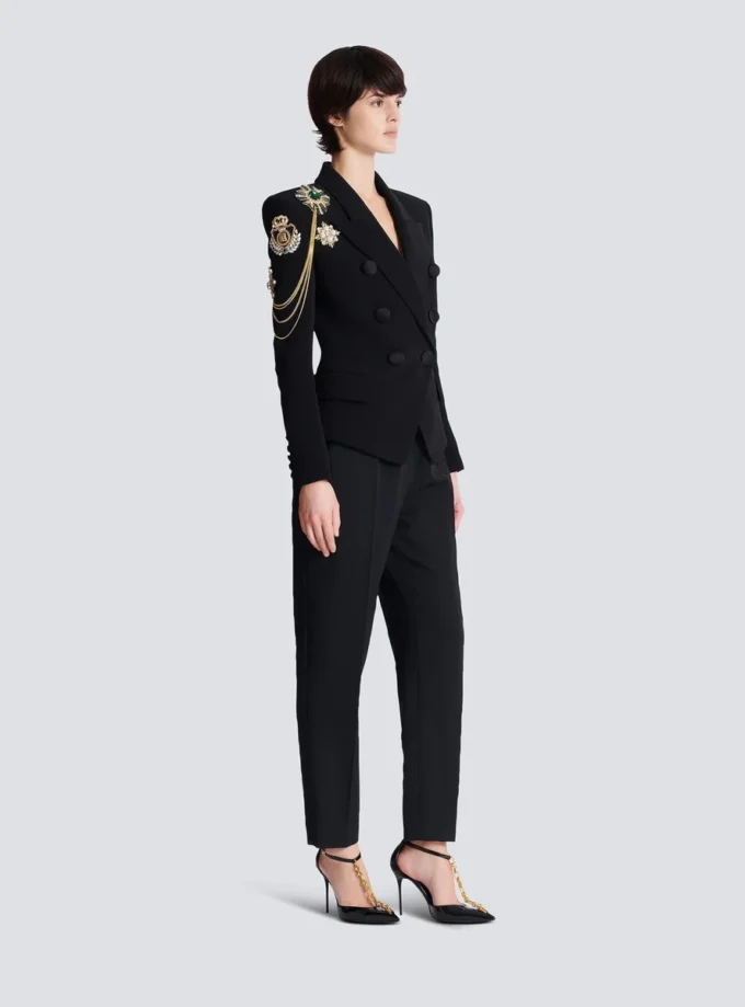 Crepe 6-buttons jacket with embroidered patches Crepe 6-buttons jacket with embroidered patches