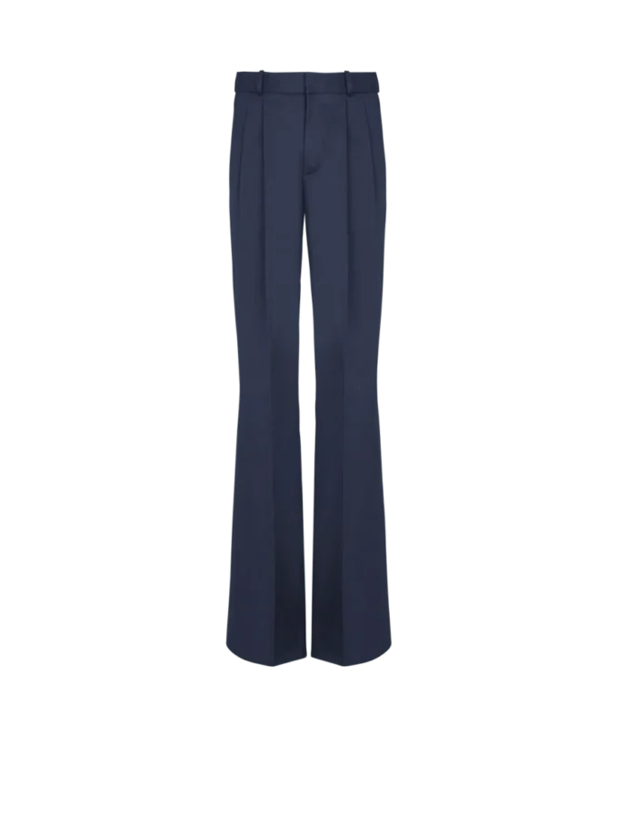 Darted trousers in cotton twill Darted trousers in cotton twill
