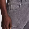 Denim loose-fit cargo jeans