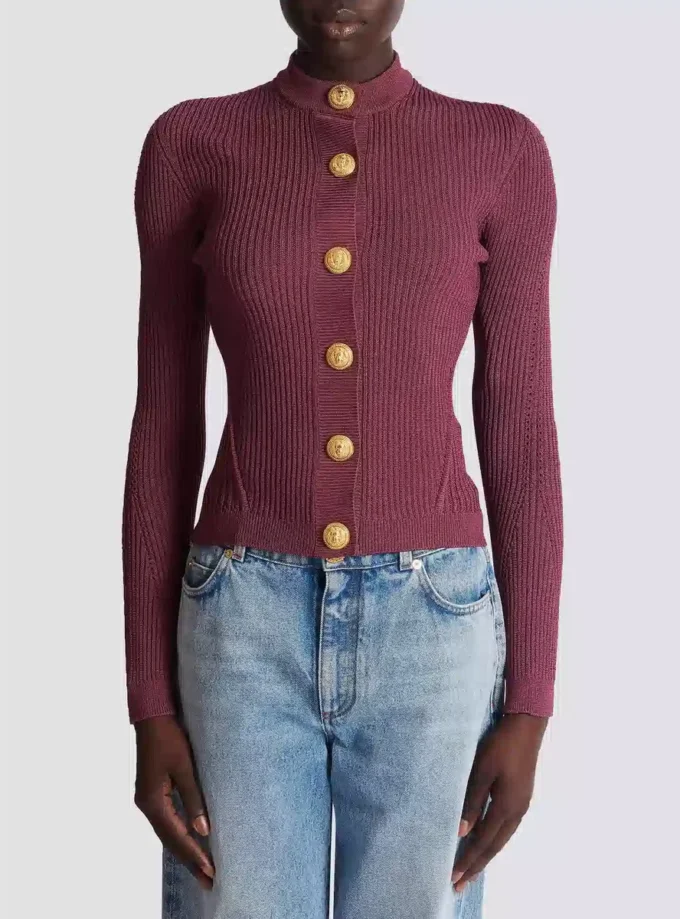 Fine knit cardigan with buttons Fine knit cardigan with buttons