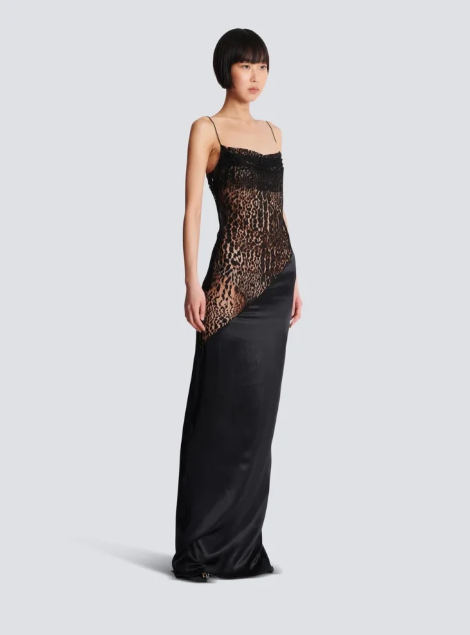 Flowing spaghetti strap dress Flowing spaghetti strap dress