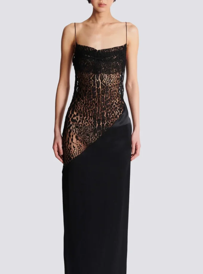 Flowing spaghetti strap dress Flowing spaghetti strap dress