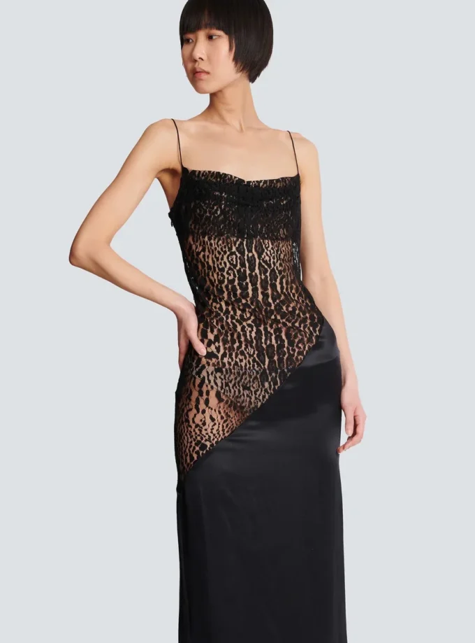 Flowing spaghetti strap dress Flowing spaghetti strap dress
