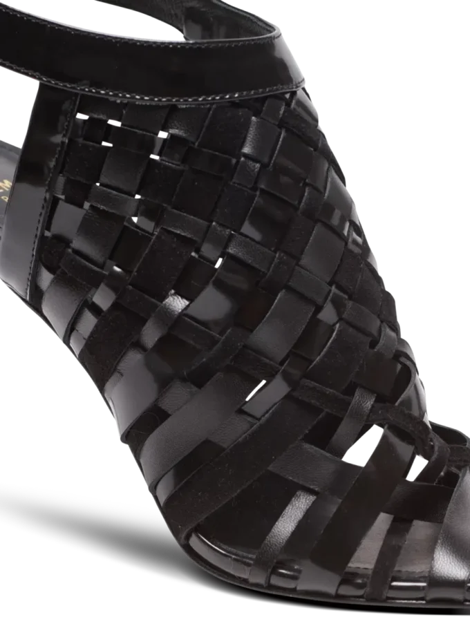 Fringed patent leather sandals