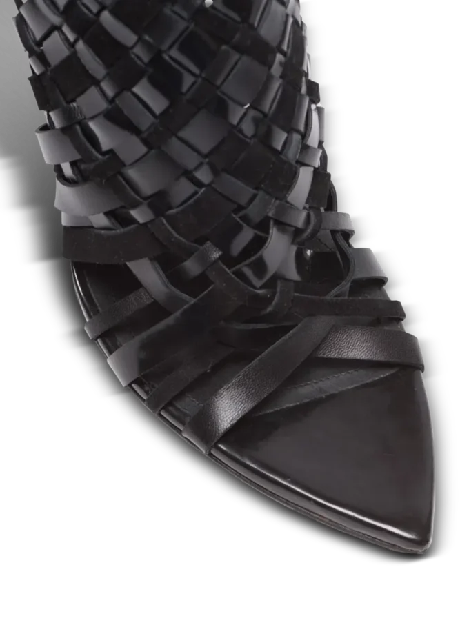 Fringed patent leather sandals