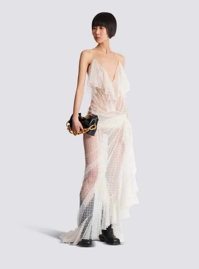 Long flowing dress with lace ruffles Long flowing dress with lace ruffles