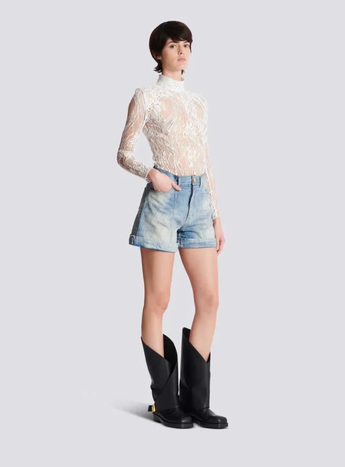 Long-sleeved lace body Long-sleeved lace body