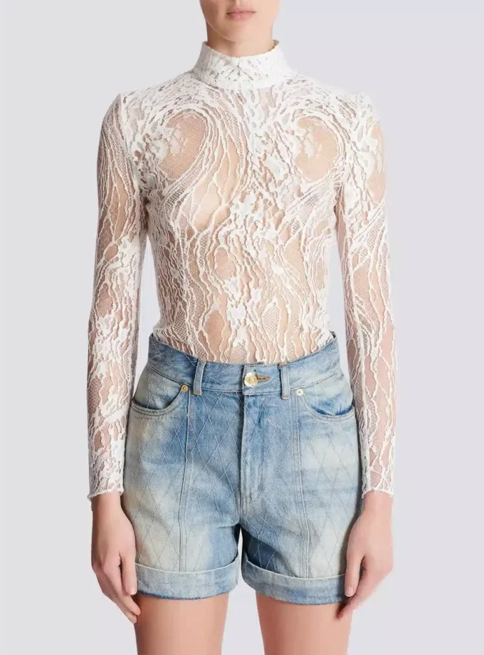 Long-sleeved lace body Long-sleeved lace body