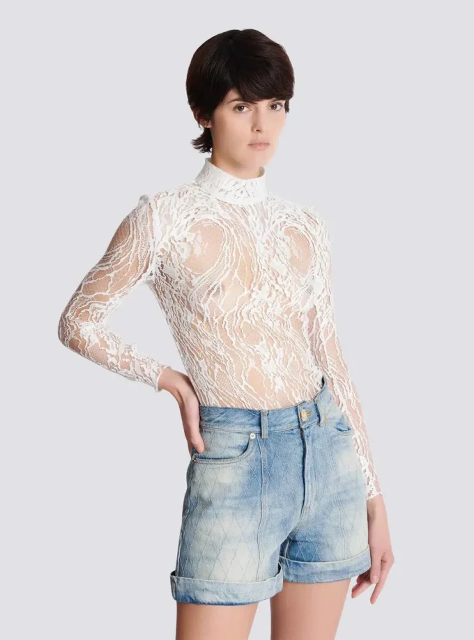 Long-sleeved lace body Long-sleeved lace body