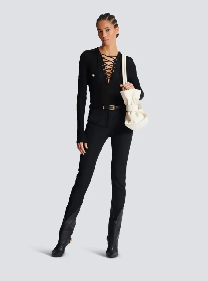 Long-sleeved lace-up top Long-sleeved lace-up top