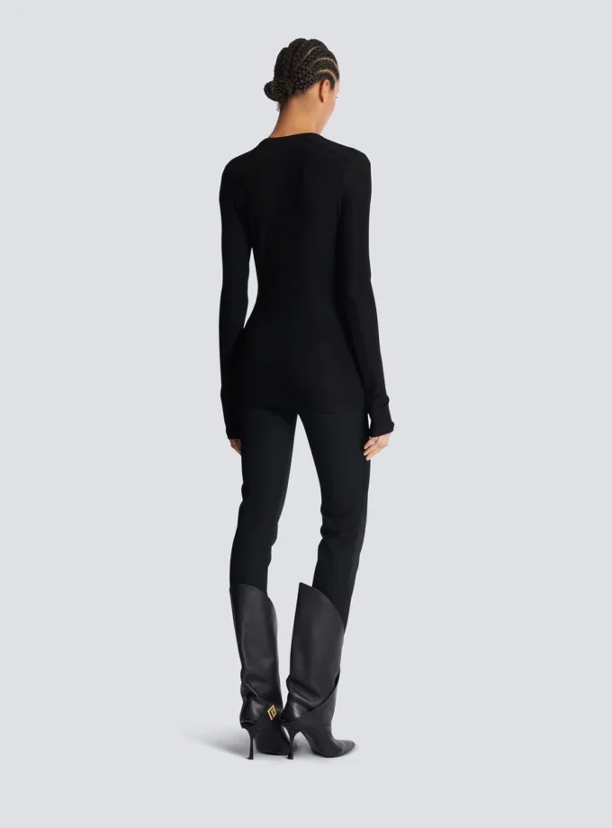 Long-sleeved lace-up top Long-sleeved lace-up top