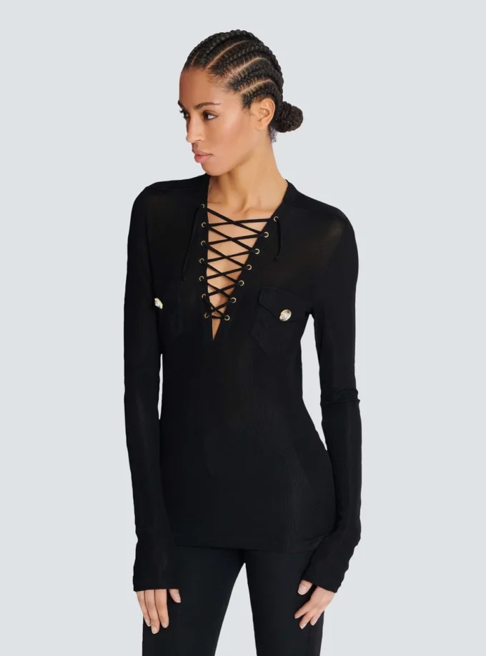 Long-sleeved lace-up top Long-sleeved lace-up top