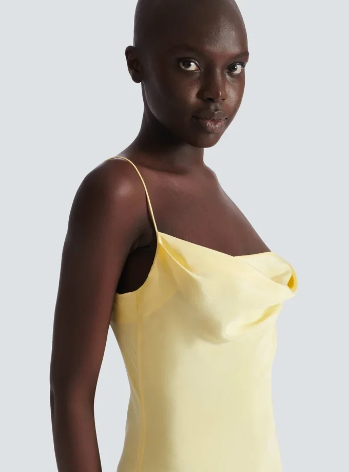 Long strappy dress in silk satin
