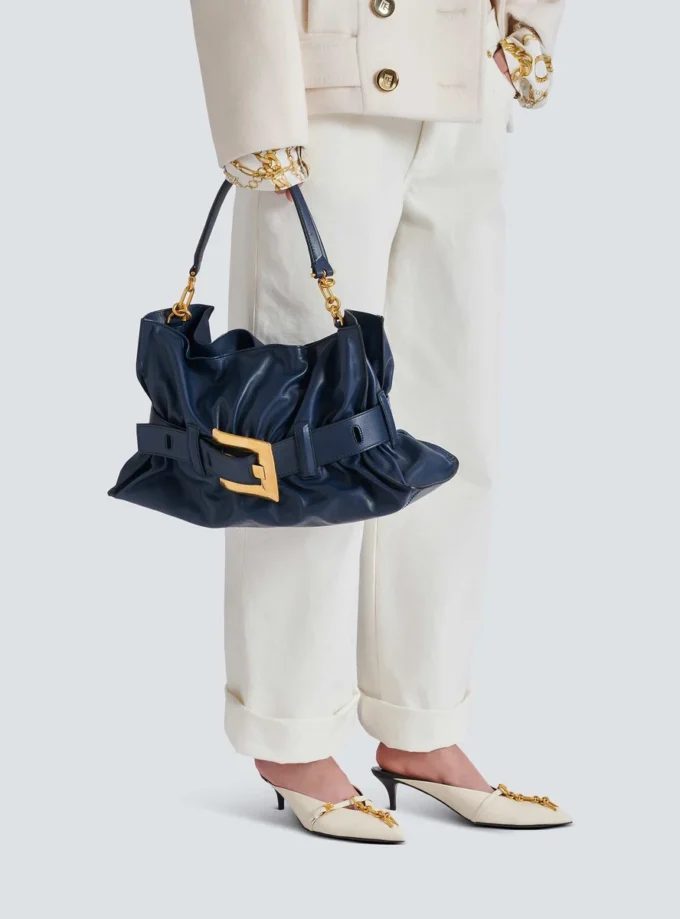 Medium Anthem bag in leather Medium Anthem bag in leather