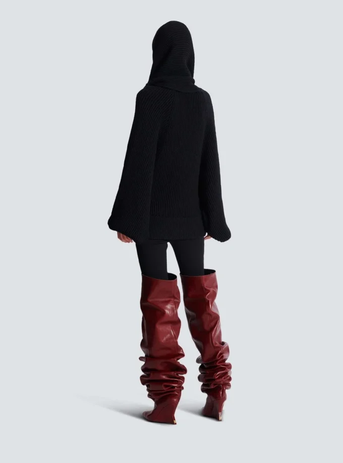 Oversized knit hoodie