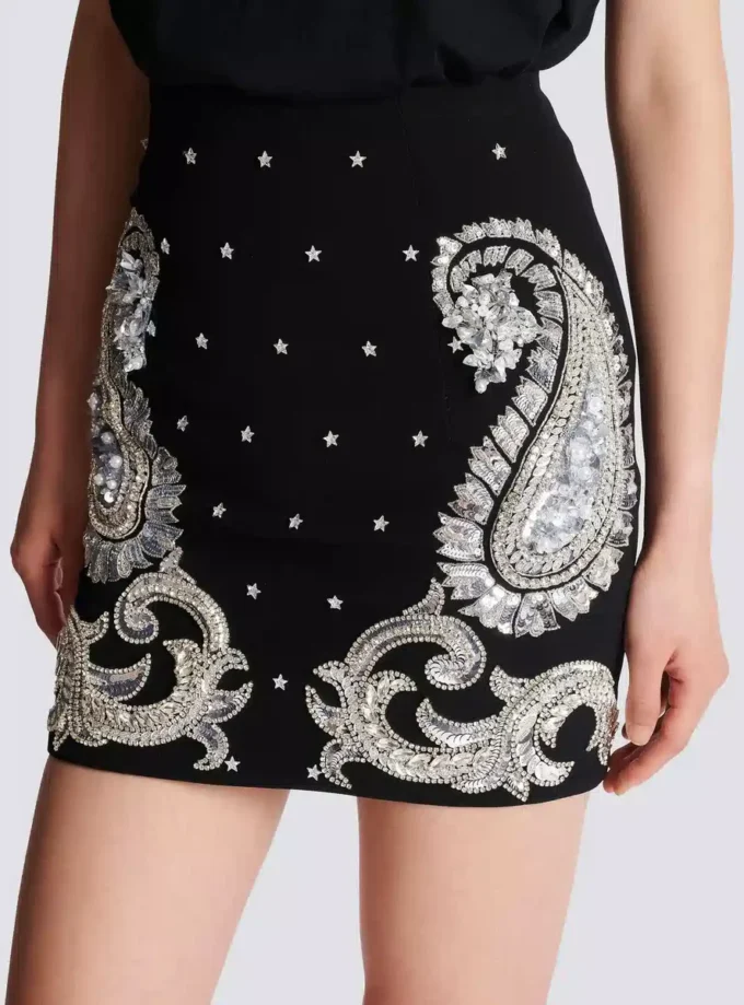 Paisley and stars embroidered skirt Paisley and stars embroidered skirt