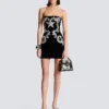 Paisley embroidered strapless dress Paisley embroidered strapless dress