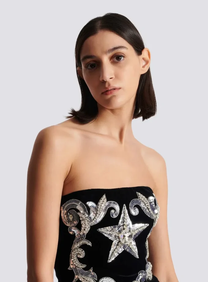 Paisley embroidered strapless dress Paisley embroidered strapless dress