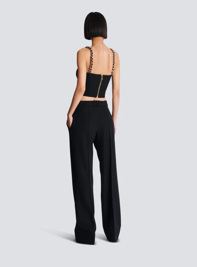 Plain top with chain straps Plain top with chain straps