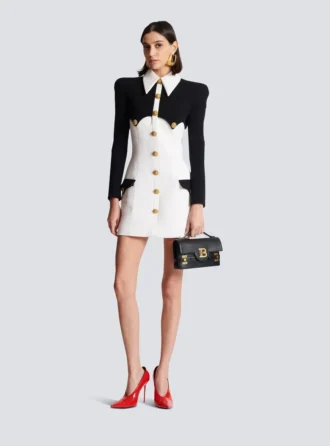 Short buttoned crepe dress