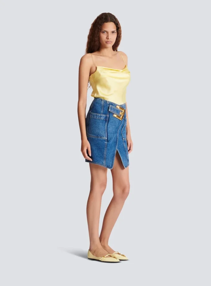 Short denim skirt with belt Short denim skirt with belt