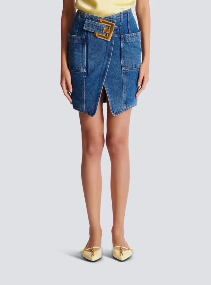 Short denim skirt with belt Short denim skirt with belt