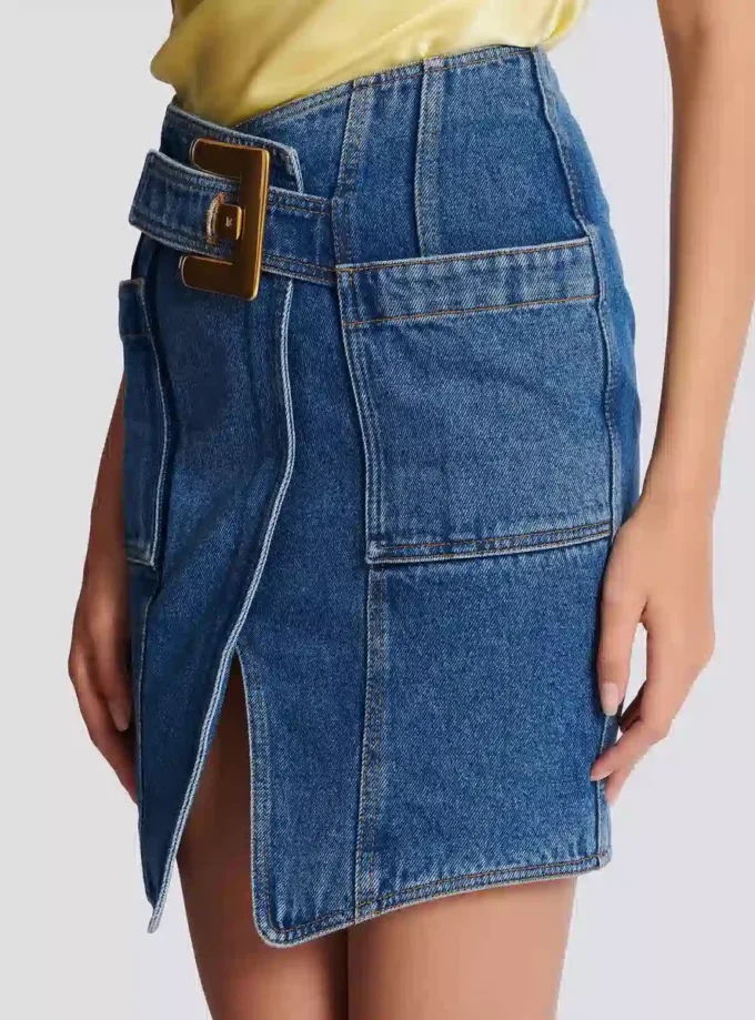 Short denim skirt with belt Short denim skirt with belt