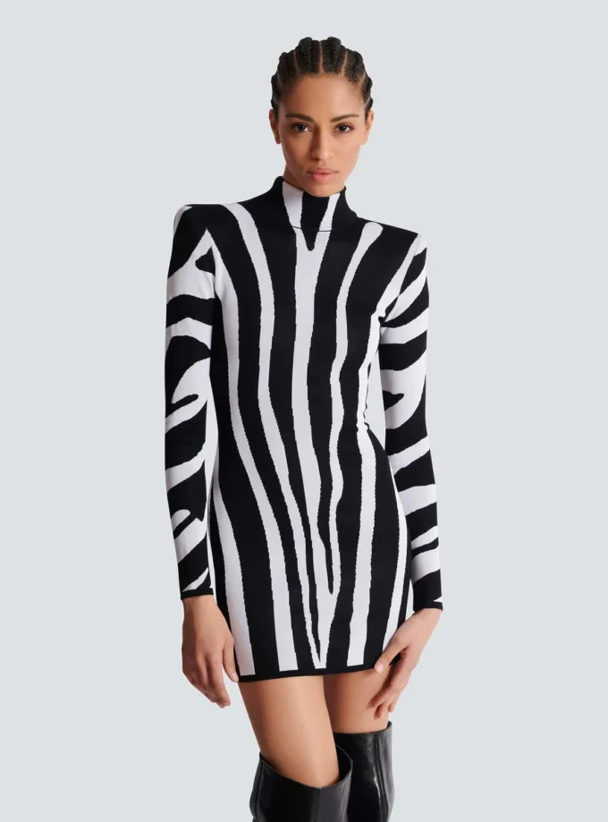 Short knit dress with zebra intarsia Short knit dress with zebra intarsia