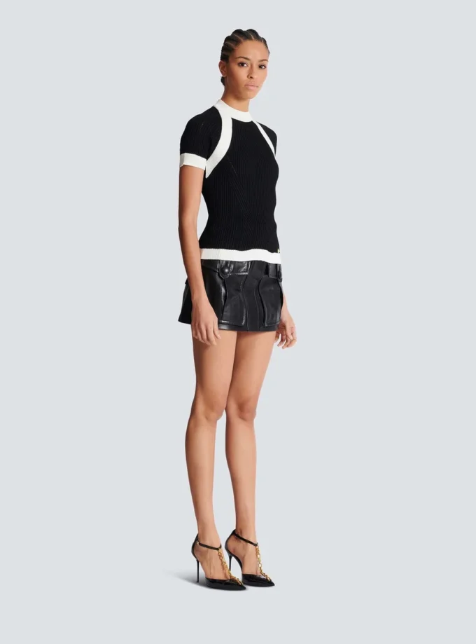 Short-sleeved knit top Short-sleeved knit top