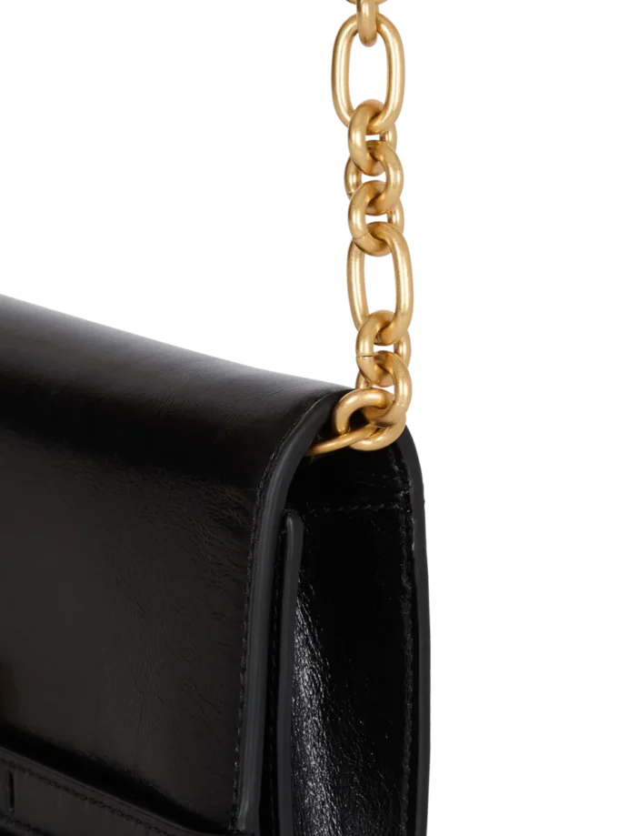 Shuffle calfskin wallet with chain Shuffle calfskin wallet with chain