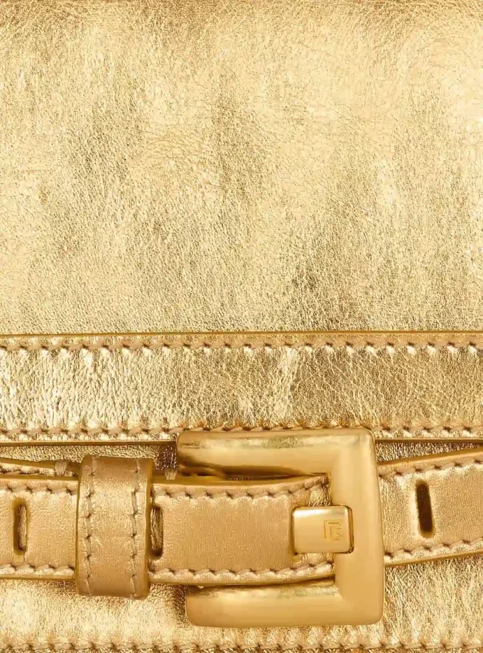 Shuffle wallet in lamé leather Shuffle wallet in lamé leather