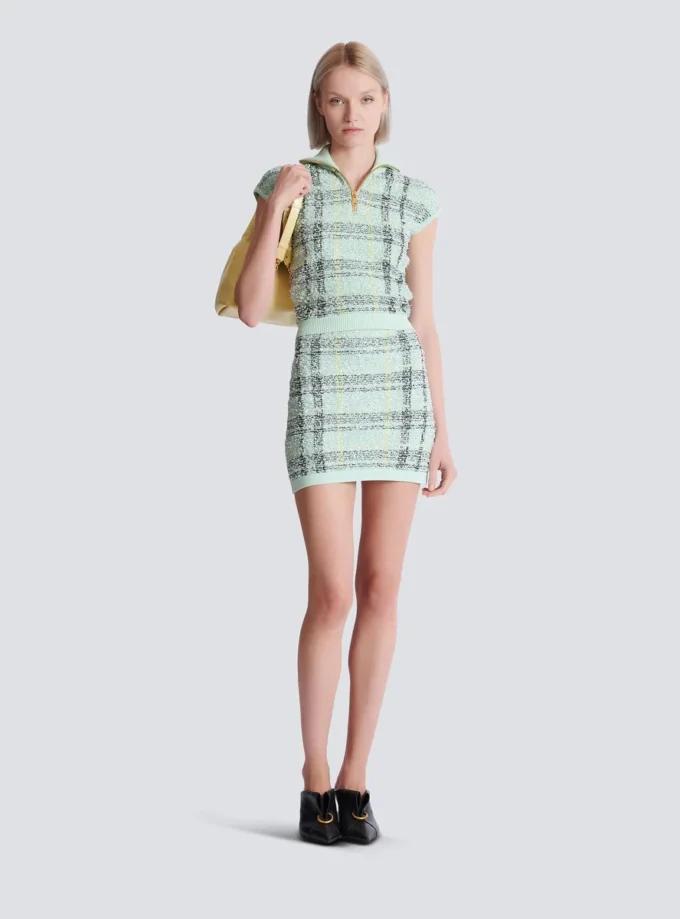 Sleeveless plaid tweed top Sleeveless plaid tweed top