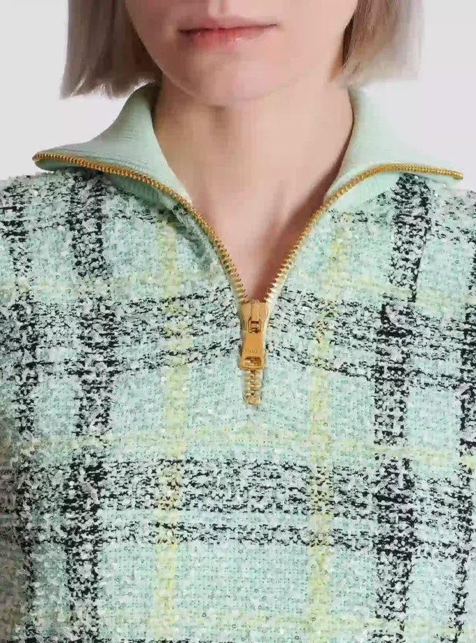 Sleeveless plaid tweed top Sleeveless plaid tweed top