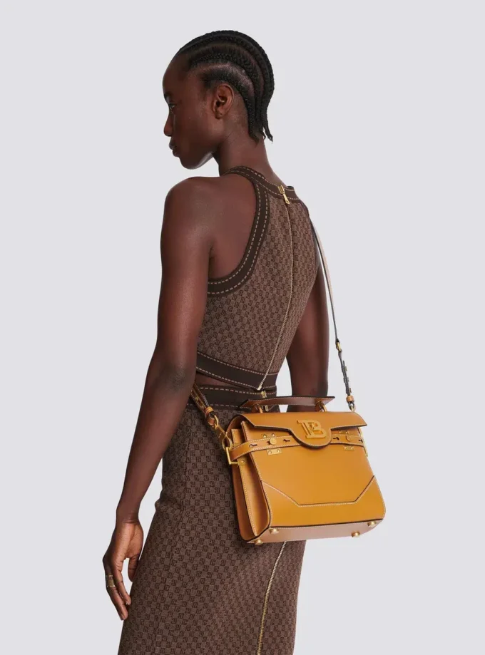 Smooth leather B-Buzz 23 bag