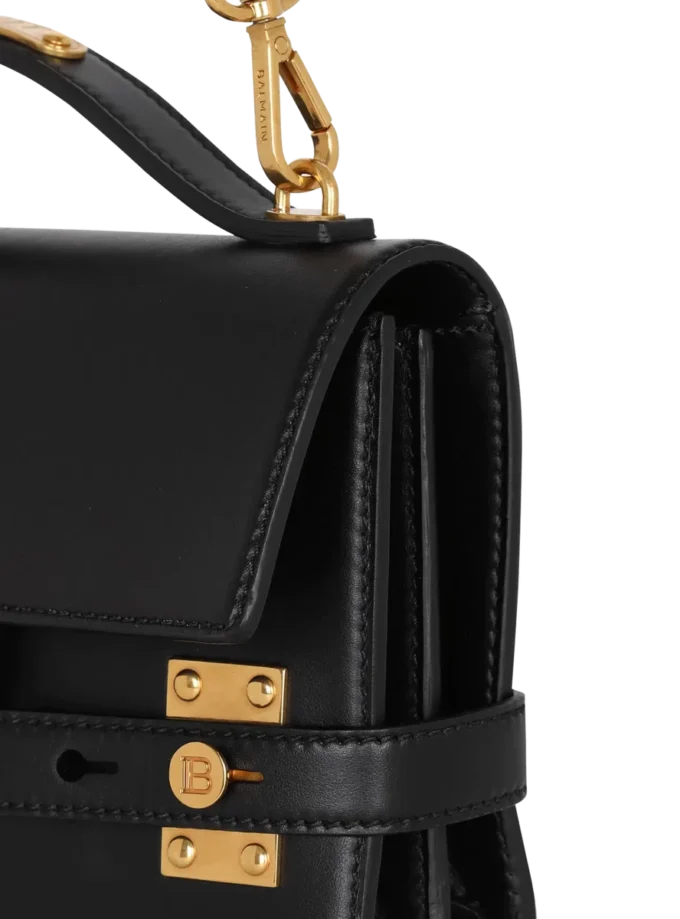 Smooth leather B-Buzz 24 bag