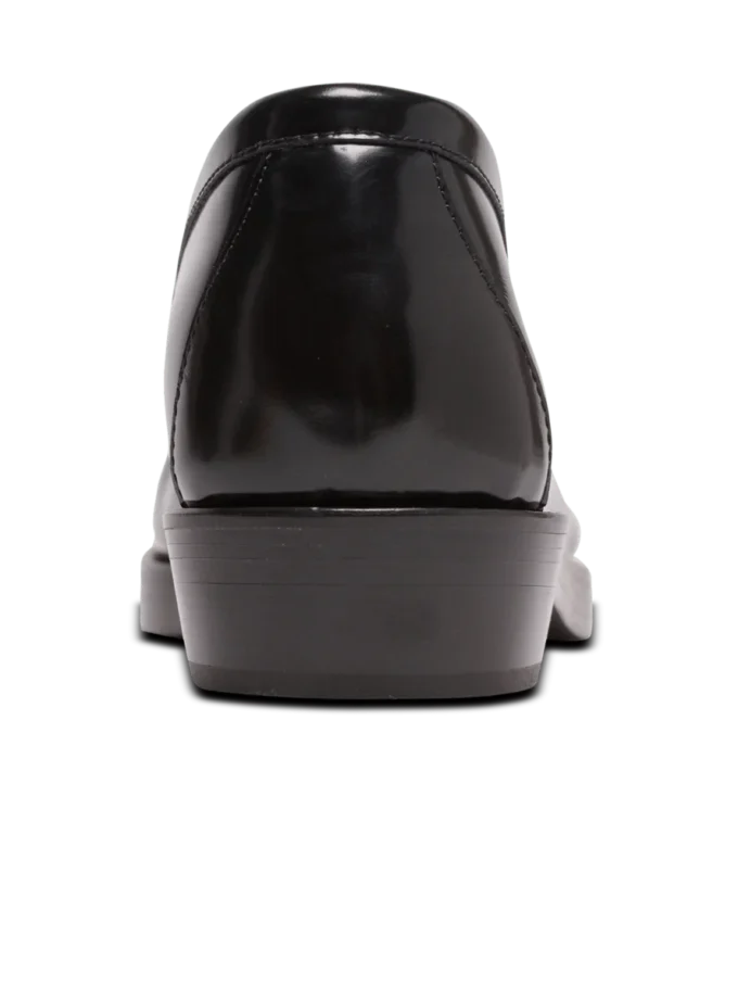 Square-toe glazed leather loafers