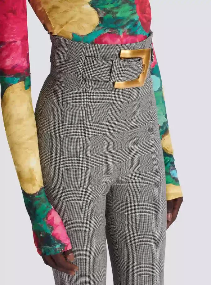 Stretch trousers in Prince of Wales jacquard Stretch trousers in Prince of Wales jacquard