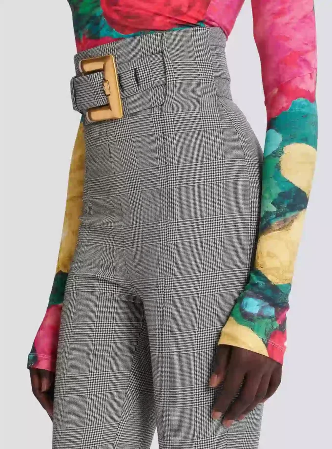 Stretch trousers in Prince of Wales jacquard Stretch trousers in Prince of Wales jacquard