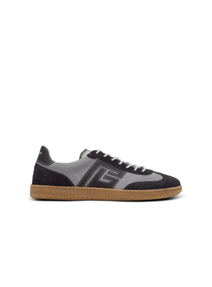 Suede Balmain Swan trainers