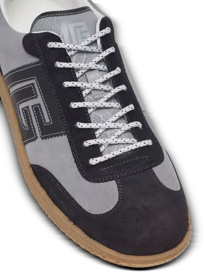 Suede Balmain Swan trainers