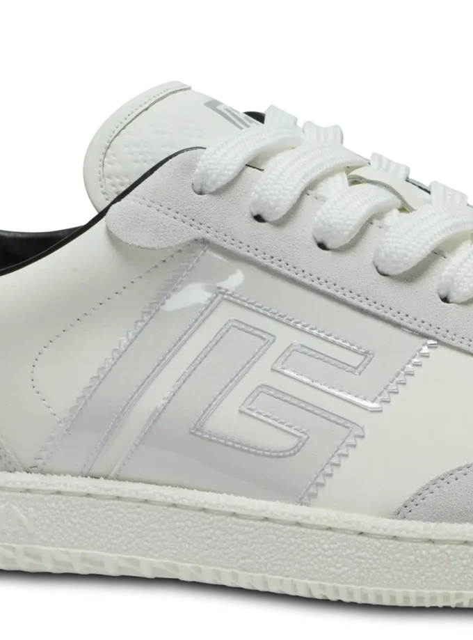 Suede Balmain Swan trainers