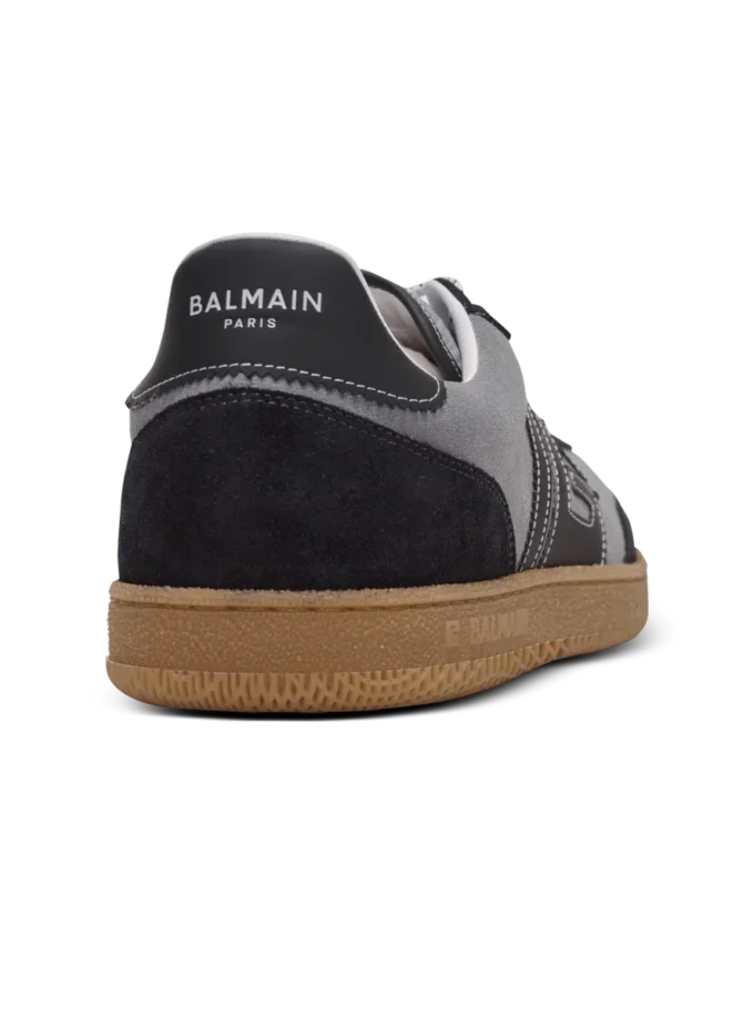 Suede Balmain Swan trainers