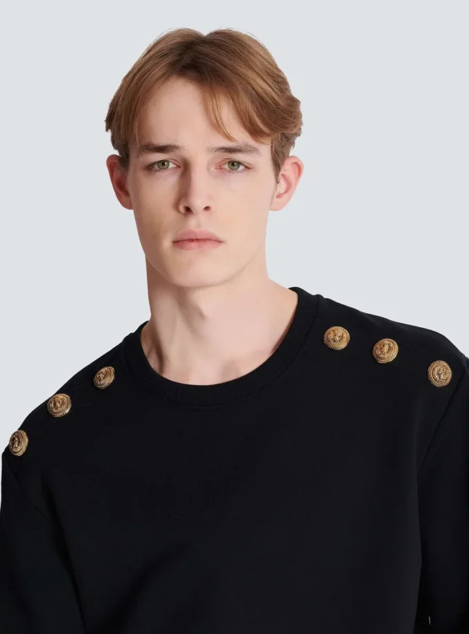 Sweater with Chain Lion buttons